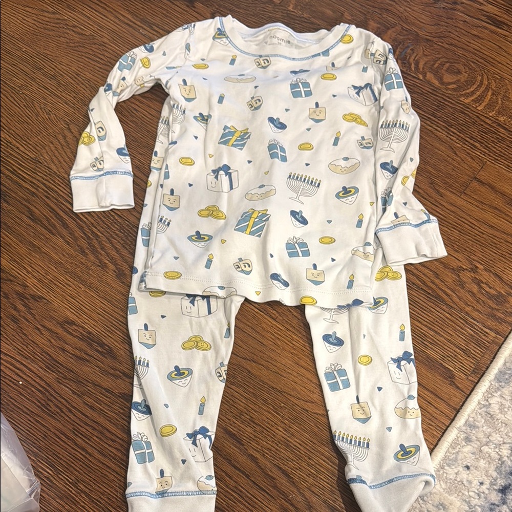 Noomie Hanukkah Pajamas